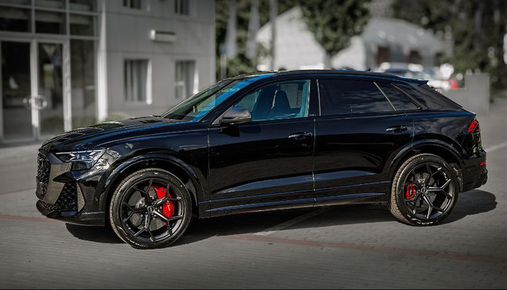 RS Q8