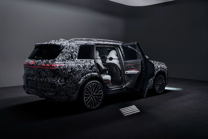 Audi%20Q9