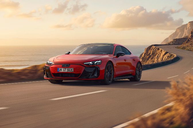 Audi%20e-tron%20GT%20quattro%3A%20%u0412%u0445%u0456%u0434%20%u0443%20%u043F%u0440%u0435%u043C%u0456%u0443%u043C-%u043A%u043B%u0430%u0441%20%u0435%u043B%u0435%u043A%u0442%u0440%u043E%u043C%u043E%u0431%u0456%u043B%u0456%u0432